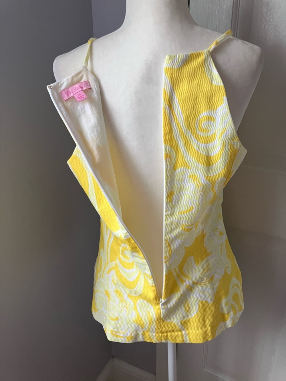 Lilly Pulitzer yellow and white floral embellished cotton Magnolia summer top 10 - Picture 7 of 14